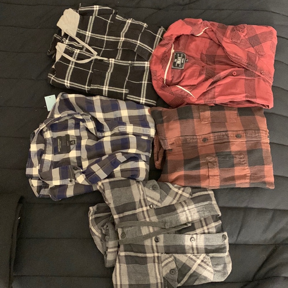 Men’s flannels. Small, medium and large. See pictures. All $15 each.